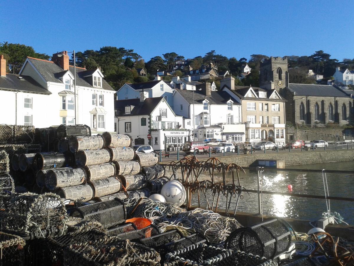 The Britannia Coaching Inn Aberdyfi Exterior foto